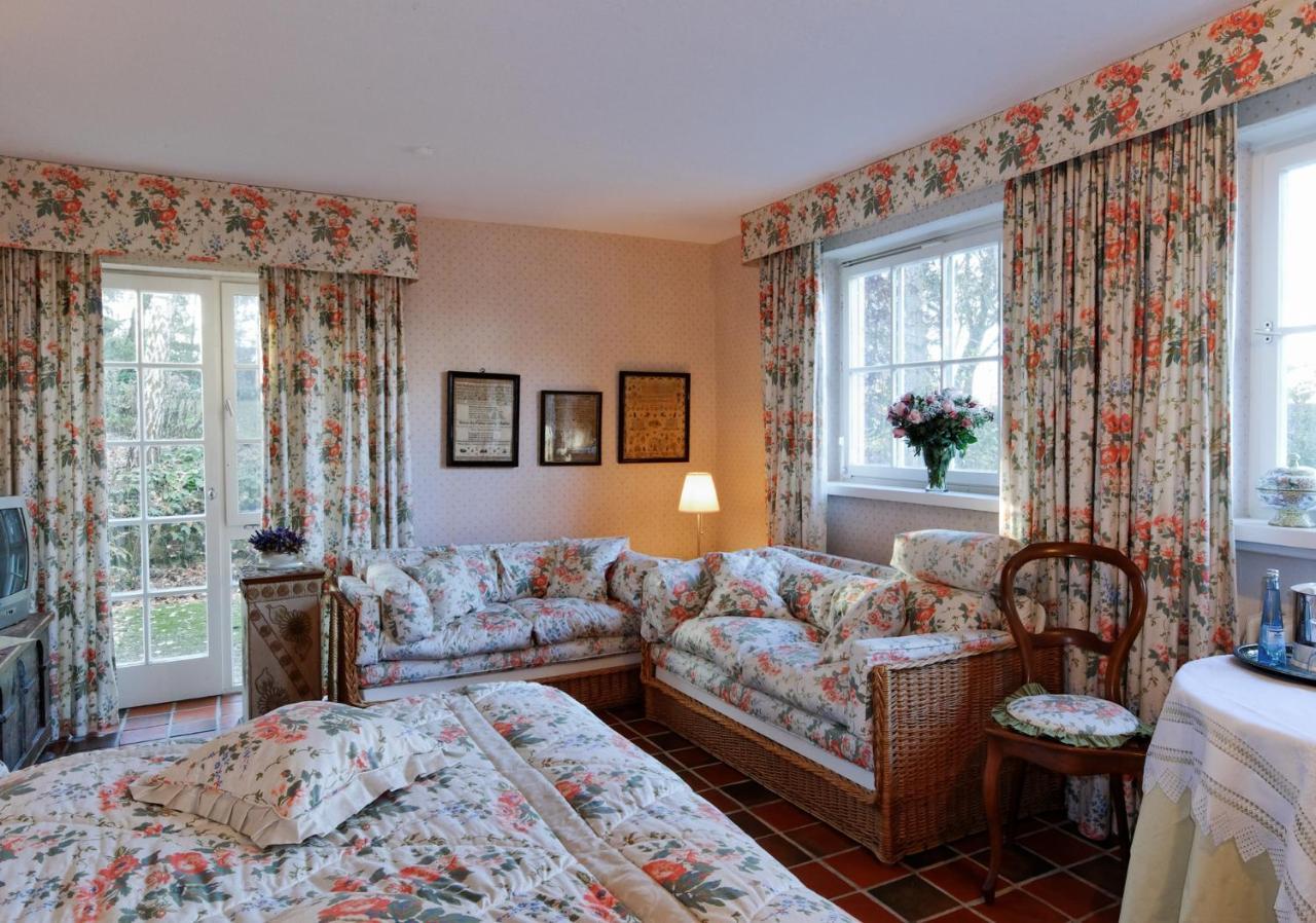 باد بيلنغن Landhaus Ettenbuehl Bed And Breakfast المظهر الخارجي الصورة